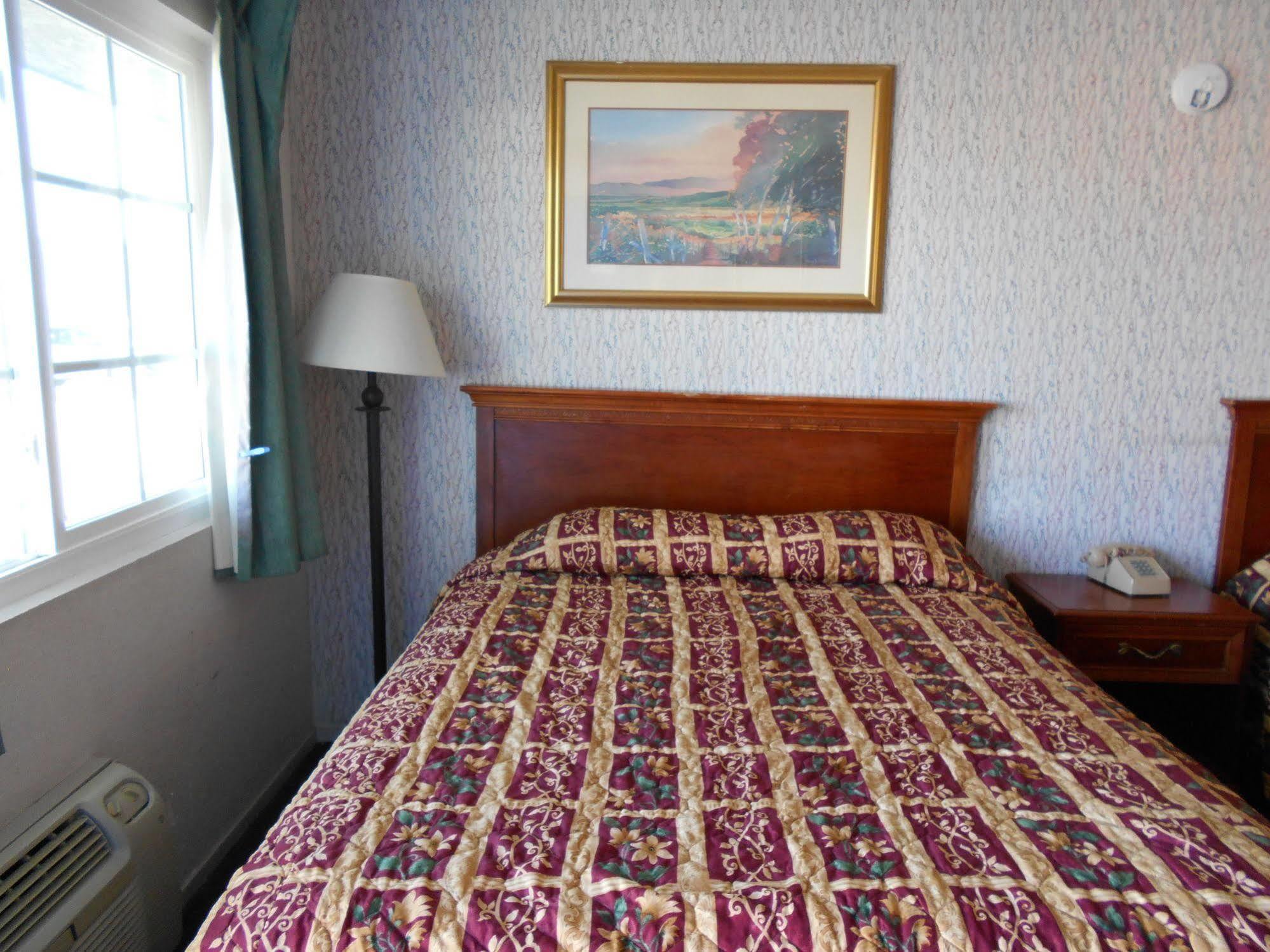 Devonshire Inn Motel Rosamond Buitenkant foto